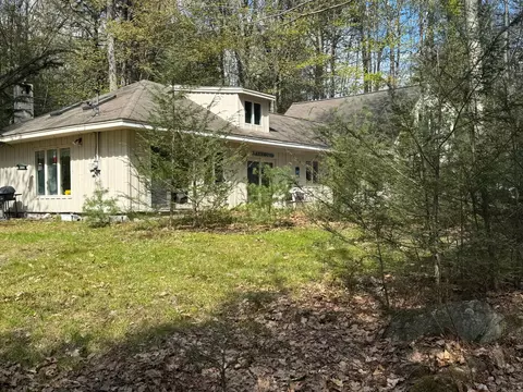 3 Glidden Rd, Standish, ME 04084