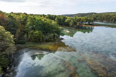 View/Area - 576 Back River Rd, Boothbay, ME 04537 photo 8 of 10