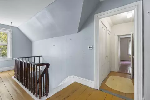 Entry Way - 576 Back River Rd, Boothbay, ME 04537 photo 11 of 13