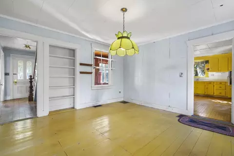 Living - 576 Back River Rd, Boothbay, ME 04537 photo 2 of 4