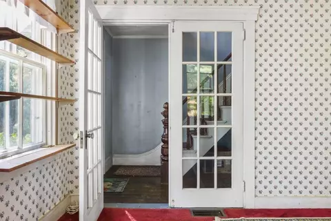 Entry Way - 576 Back River Rd, Boothbay, ME 04537 photo 9 of 13