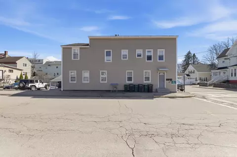 13 Western Ave, Biddeford, ME 04005