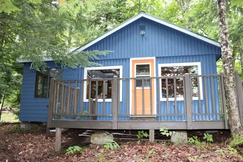 8 Drake Ln, Oakfield, ME 04763