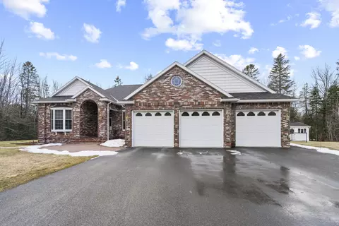 65 Balsam Rd, Bangor, ME 04401