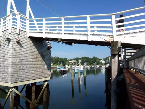 413 Shore Rd, Ogunquit, ME 03907 photo 8