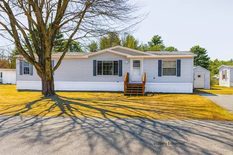 14 Town Country Dr, Lisbon, ME 04250