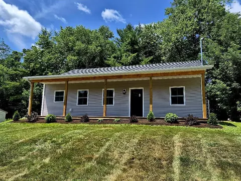 684 Main St, Wilton, ME 04294