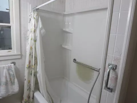 Bath - 4 Deste Rd, Milo, ME 04463 photo 2 of 3