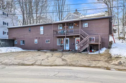 620 Crescent Ave, Rumford, ME 04276