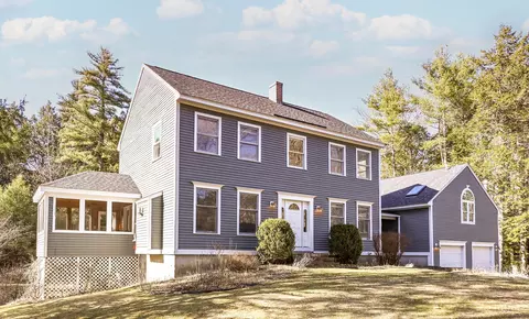 6 Merrill Brook Dr, Scarborough, ME 04074