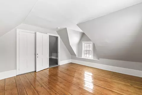 Bedroom - 569 Middle Rd, Dresden, ME 04342 photo 3 of 9