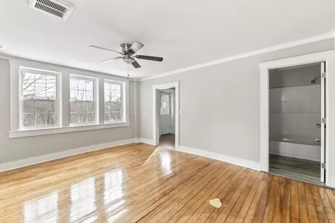 Living - 569 Middle Rd, Dresden, ME 04342 photo 1 of 5