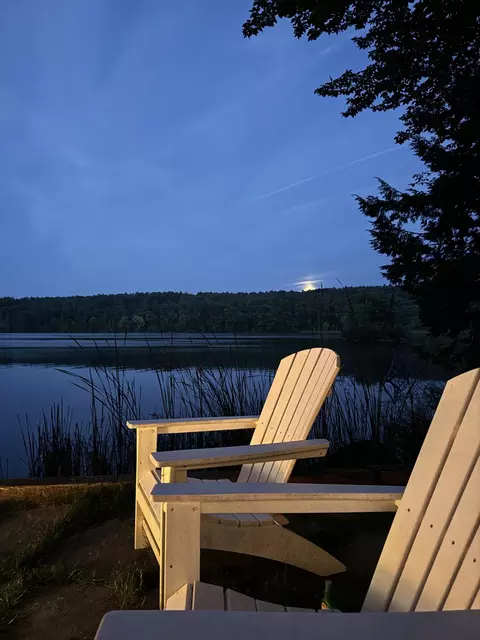 74 Maple Ridge Dr, Monmouth, ME 04259