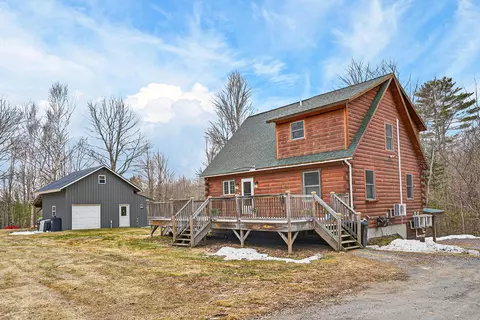 2552 Main St, Fayette, ME 04349
