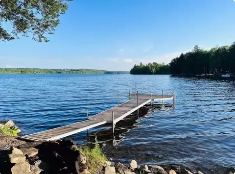 43 Luckman Dr, Saint Albans, ME 04971