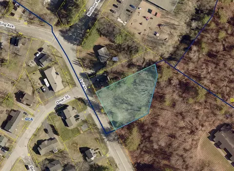12 Fair St, Lewiston, ME 04240