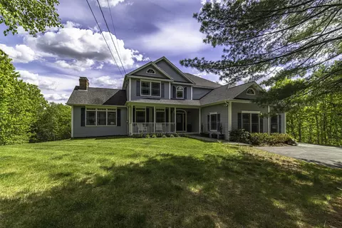 447 Walden Parke Way, Bangor, ME 04401