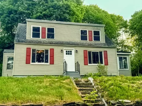 155 Second St, Auburn, ME 04210