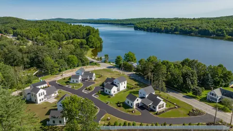 9 White Pine Ln #1, Casco, ME 04015