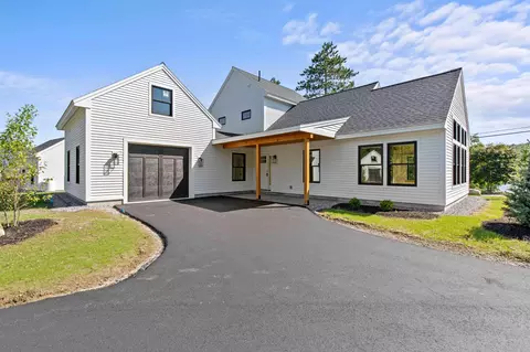 9 White Pine Ln #1, Casco, ME 04015