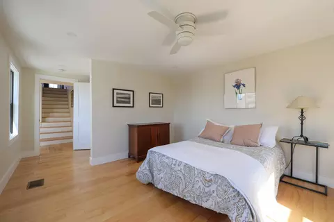 Bedroom - 46 Atlantic Ave, Vinalhaven, ME 04863 photo 1 of 11