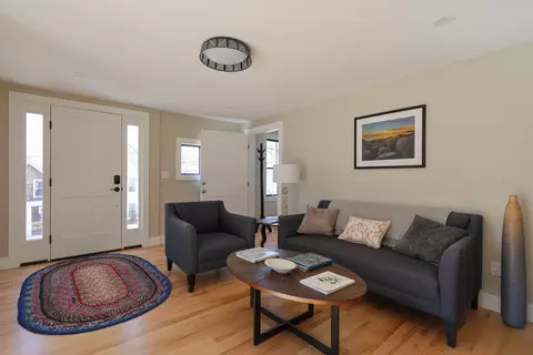 Entry Way - 46 Atlantic Ave, Vinalhaven, ME 04863 photo 2 of 3