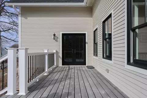 Exterior - 46 Atlantic Ave, Vinalhaven, ME 04863 photo 2 of 6