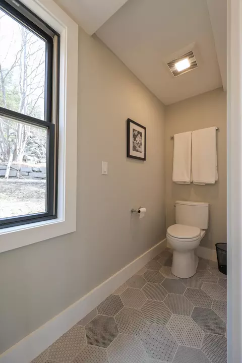Bath - 46 Atlantic Ave, Vinalhaven, ME 04863 photo 1 of 7