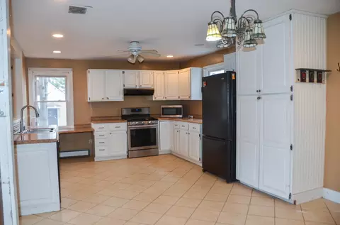 45 Elm Ave, Augusta, ME 04330 photo 6