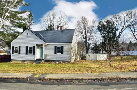 45 Elm Ave, Augusta, ME 04330