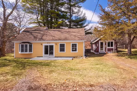 216 Ridge Rd, York, ME 03909