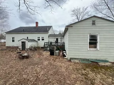 240 Granite St, Biddeford, ME 04005