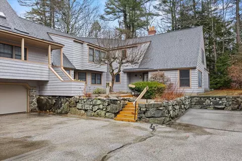 12 Winslow Pl #12, Cape Elizabeth, ME 04107