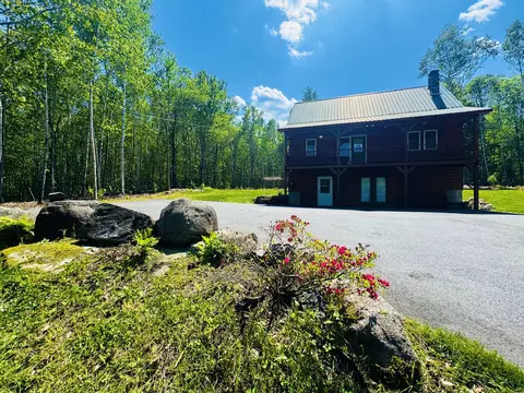 1180 Great Moose Dr, Hartland, ME 04943