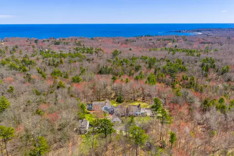 3 Canter Ln, Cape Elizabeth, ME 04107