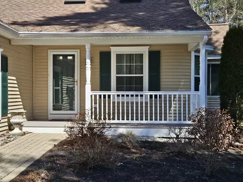 33 Heritage Dr #10-9, Wells, ME 04090