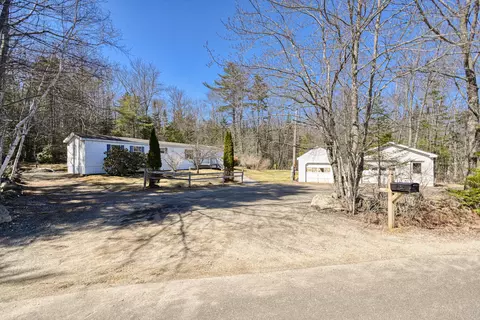 402 Lowell Town Rd, Wiscasset, ME 04578