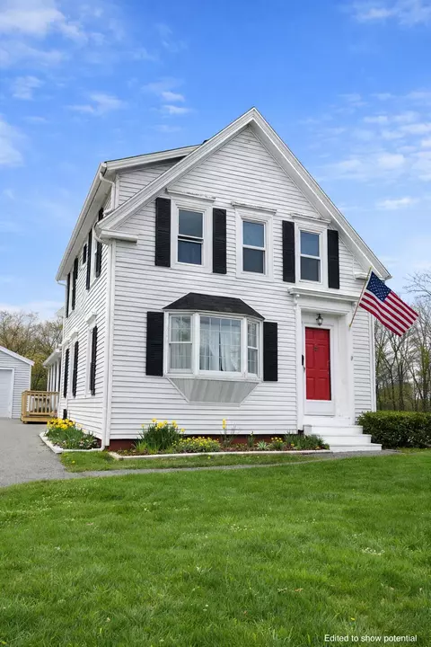 53 Fifteenth St, Bangor, ME 04401