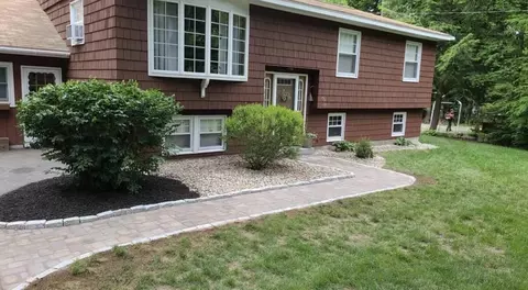 139 Albion Rd, Windham, ME 04062