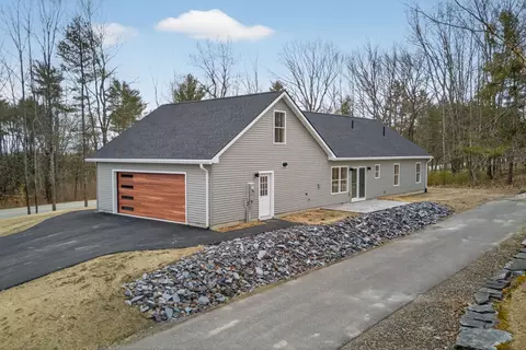 6 Village Green Cir, Oakland, ME 04963