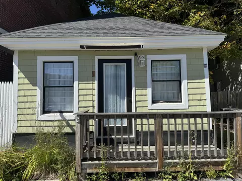 111 W Main St, Winterport, ME 04496