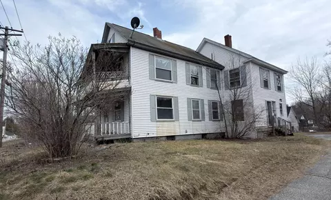 11 King Ave, Lewiston, ME 04240