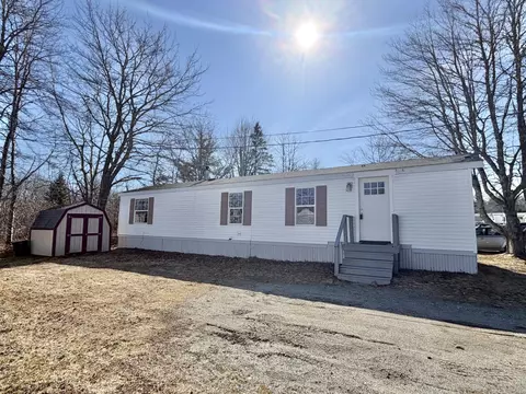 37 Edaco Ct, Ellsworth, ME 04605
