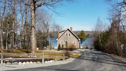 454 Stanhope Mill Rd, Lincoln, ME 04457