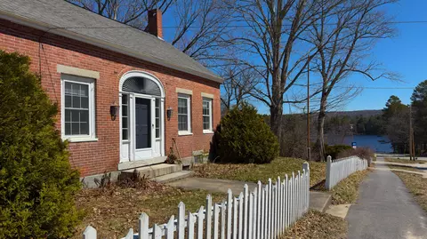 8 Wyonegonic Rd, Bridgton, ME 04009