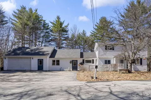 45 Sherwood Dr, Augusta, ME 04330