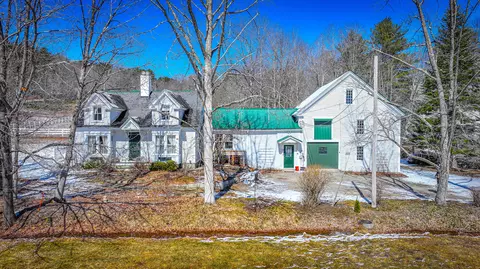 16 Valley Rd, Waterford, ME 04088