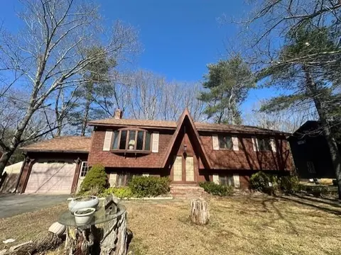 453 Pool St, Biddeford, ME 04005