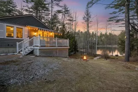 202 Beaver Brook Rd, Limerick, ME 04048