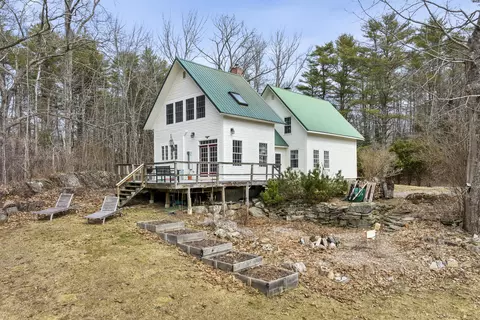 180 Ridge Rd, Newcastle, ME 04553